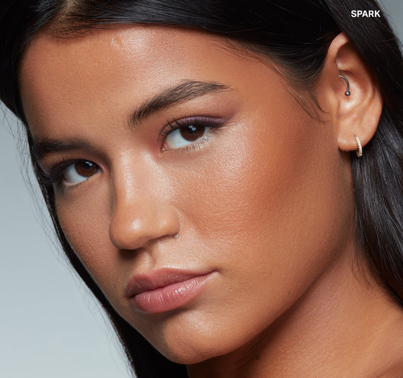 Sudden Heat Creamy Bronzer Stick - Image 11 out of 25