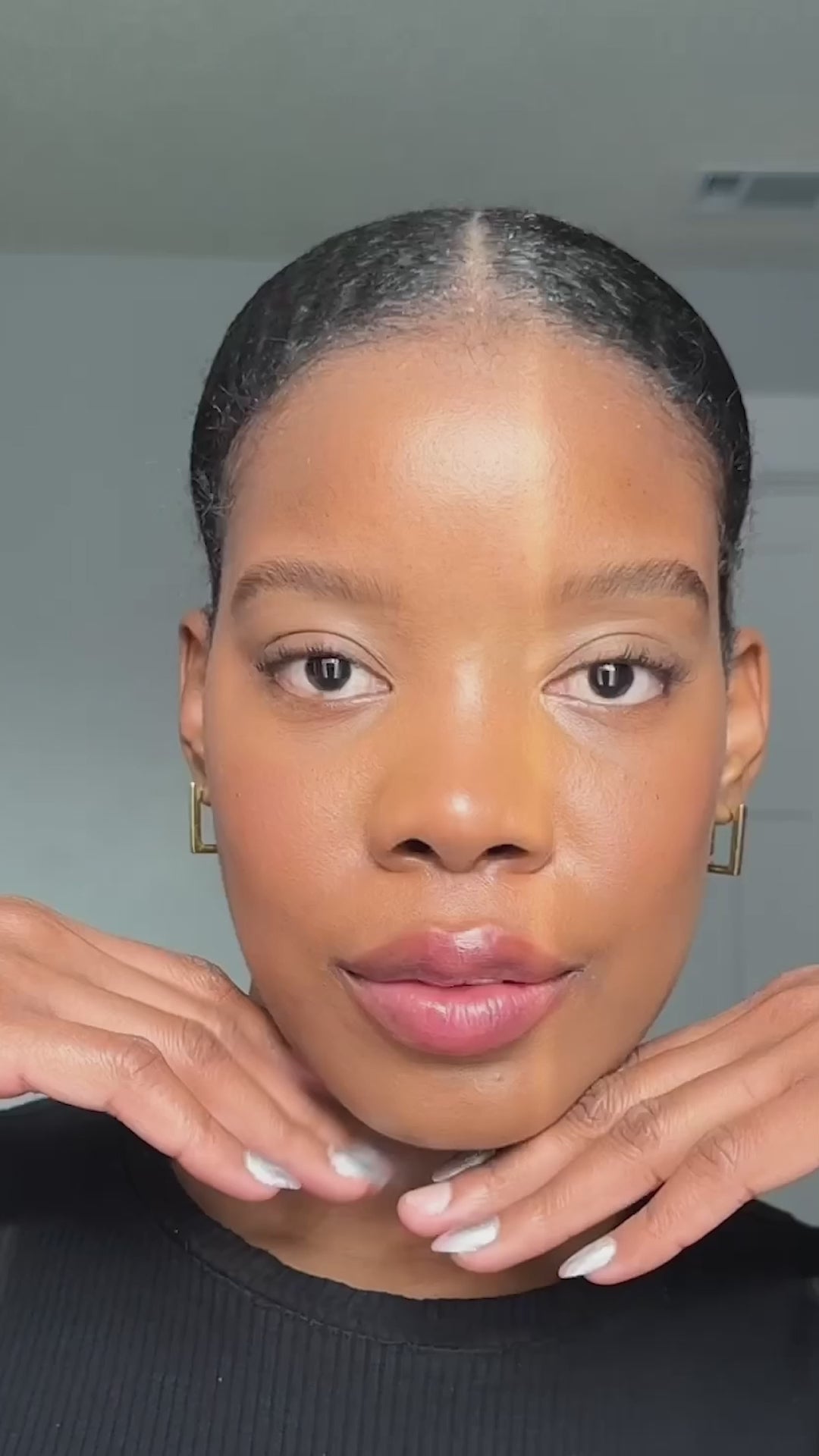 Get the Morphe Signature Brows with the new Supreme Brow Wax - Image 1 out of 5