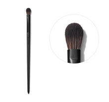 V205 - FLAT DOMED EYESHADOW BRUSH-view-1